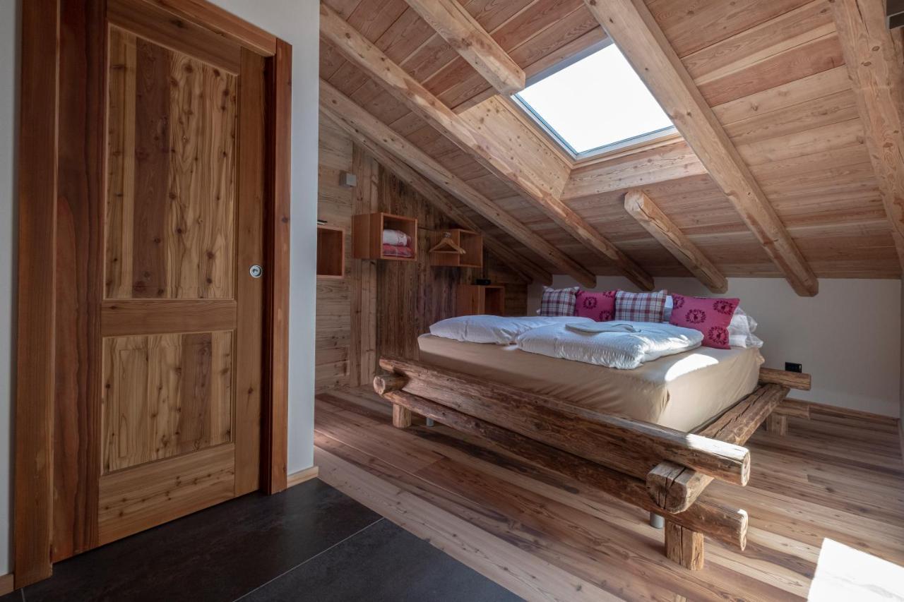 مبيت وإفطار فارينا Grizzly Haus & Frosch Restaurant - Teritoria المظهر الخارجي الصورة