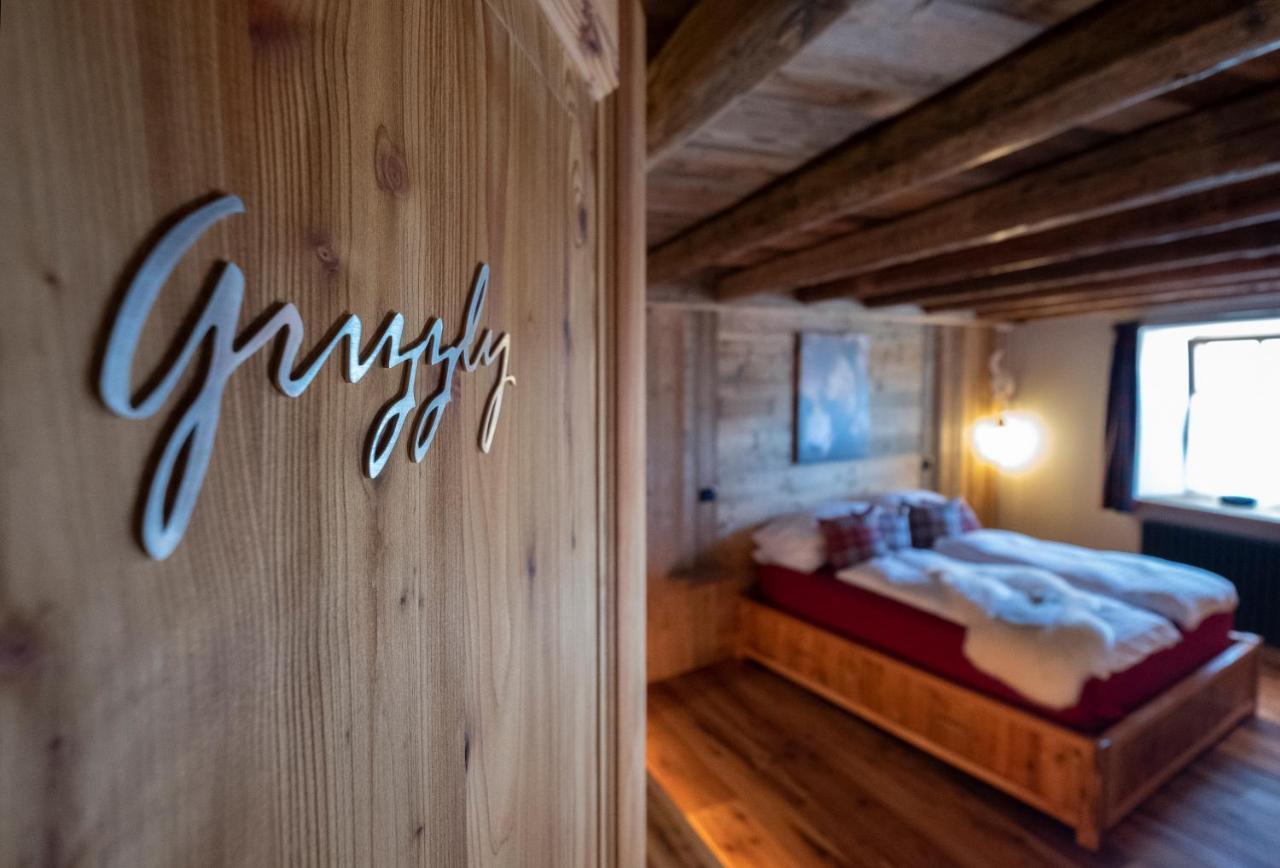 مبيت وإفطار فارينا Grizzly Haus & Frosch Restaurant - Teritoria المظهر الخارجي الصورة