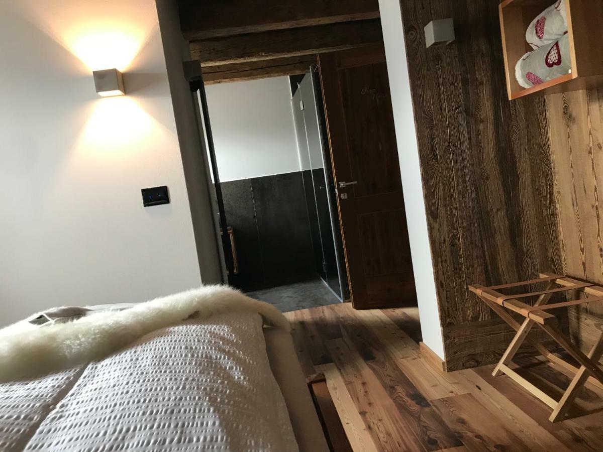 مبيت وإفطار فارينا Grizzly Haus & Frosch Restaurant - Teritoria المظهر الخارجي الصورة